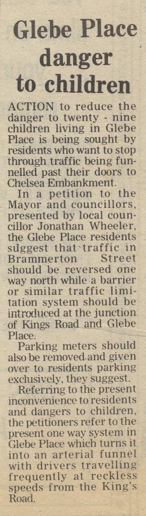 19810731 GLEBE PLACE DANGER CN.jpg